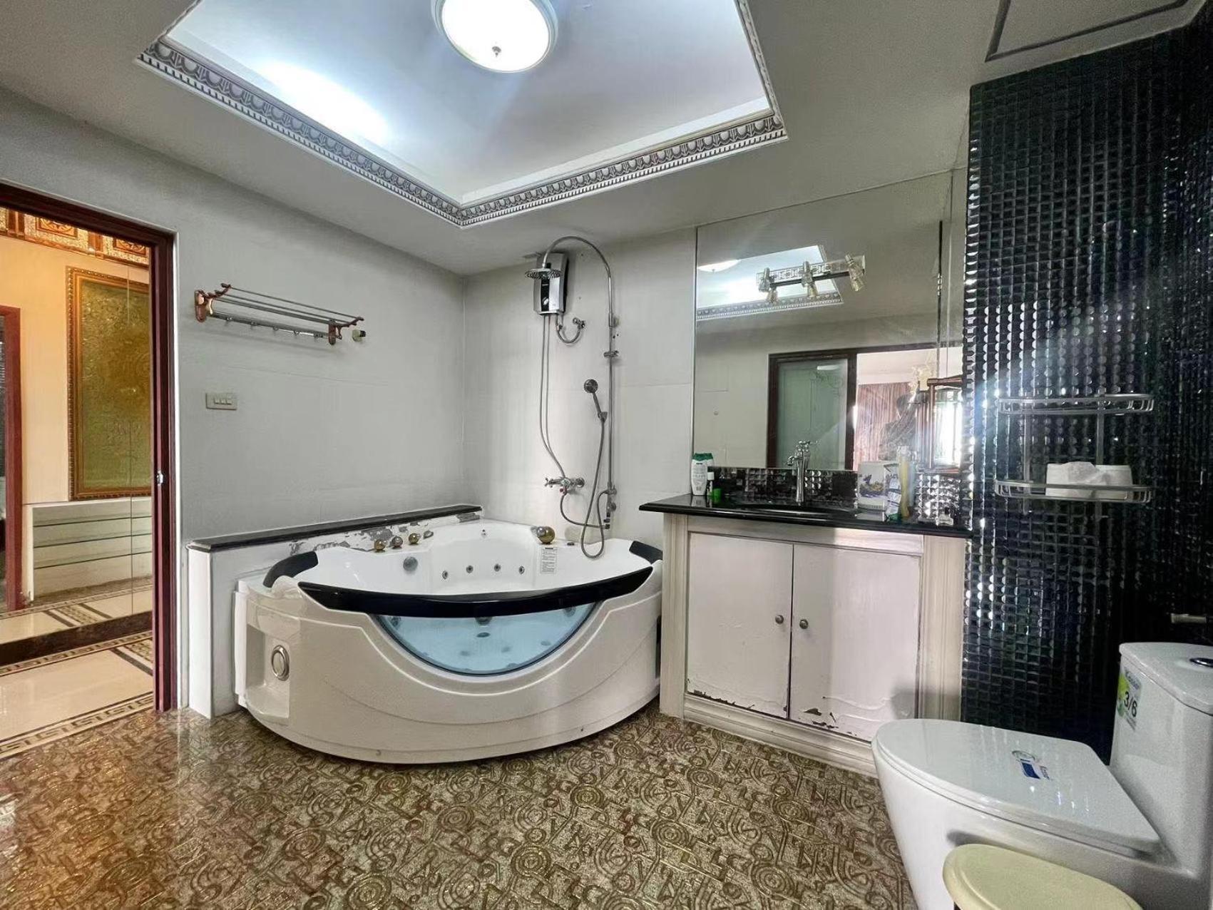 Beautiful Sea View Beach Front Condo Pattaya Exterior photo