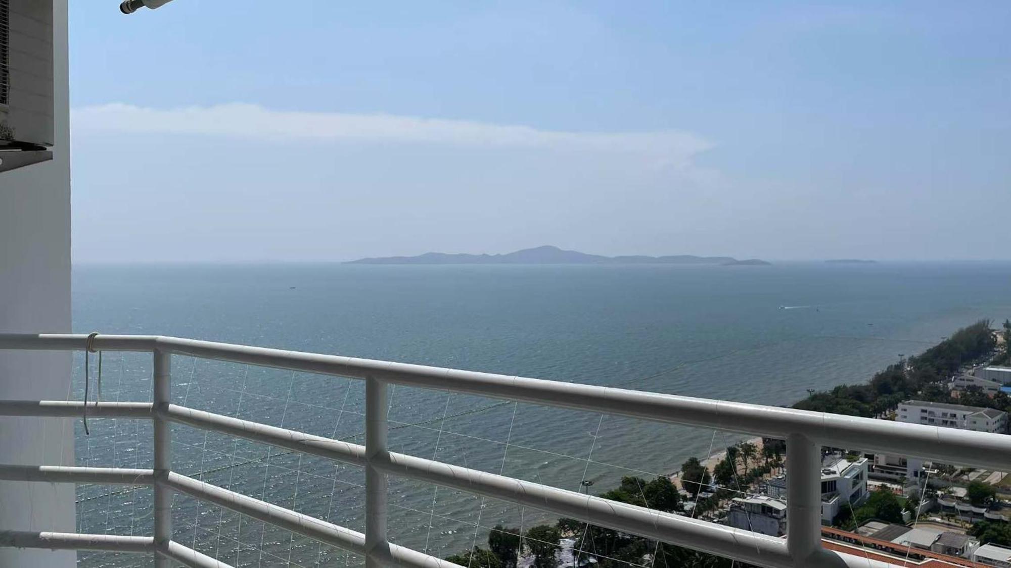 Beautiful Sea View Beach Front Condo Pattaya Exterior photo